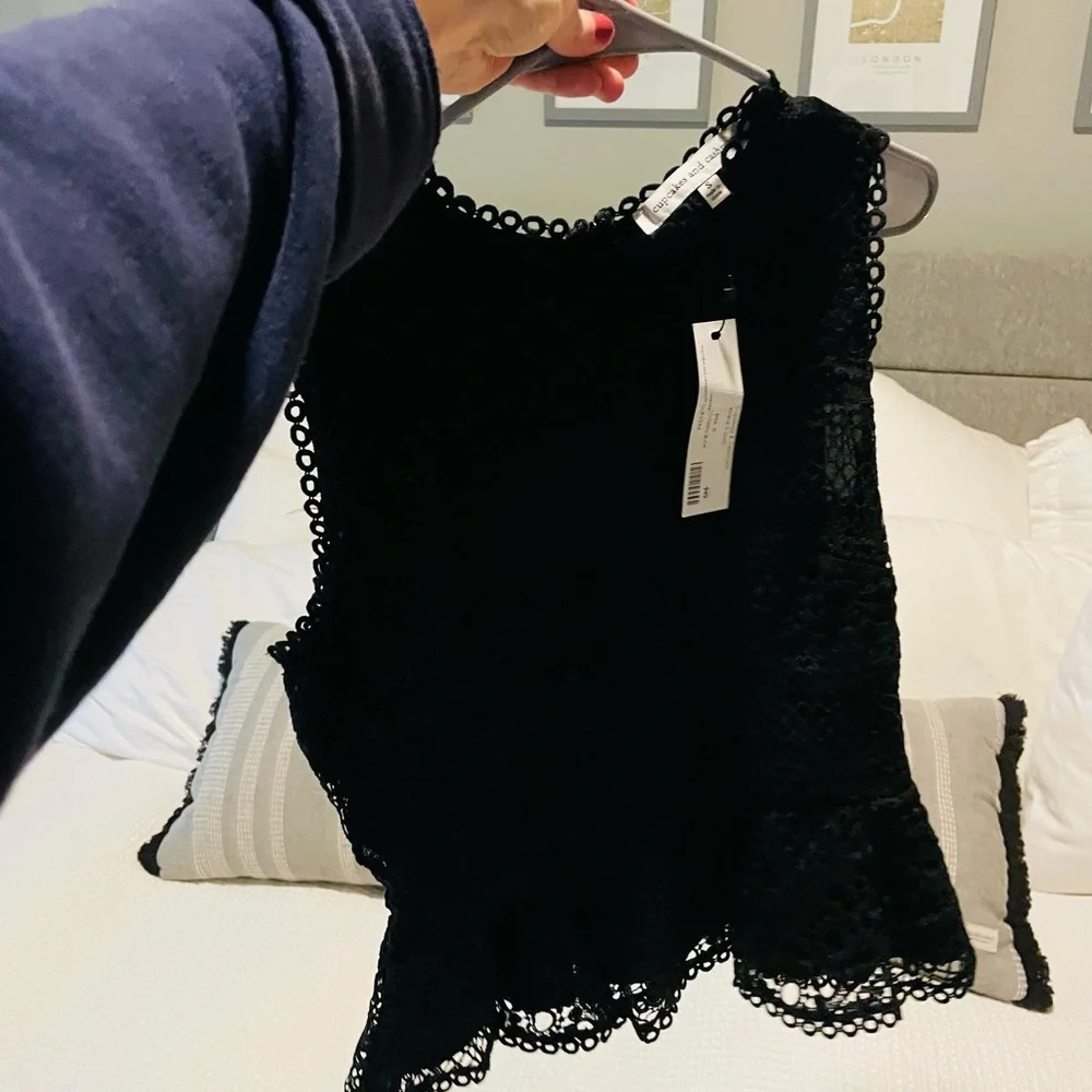 NWT Cupcakes and Cashmere lace top - Picture 2 of 5